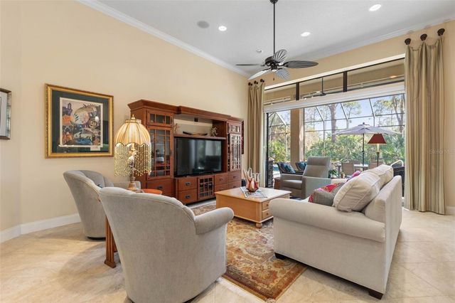 30 LAKESIDE DRIVE, Palm Coast, FL 32137