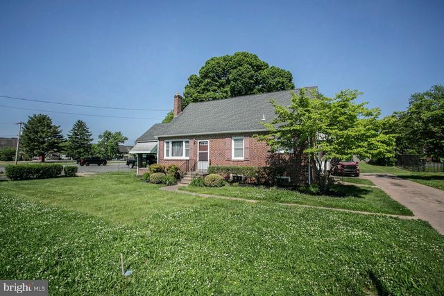2107 DEKALB PIKE, Norristown, PA 19401