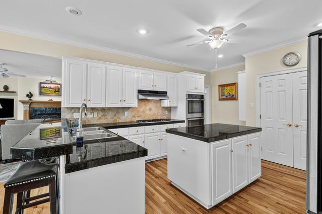 5917 Cypress Creek, North Little Rock, AR 72116