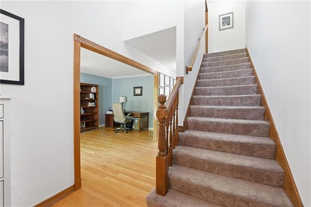 1147 E Sheridan Bridge Lane, Olathe, KS 66062