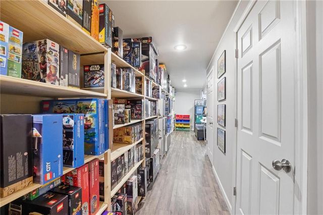 1147 E Sheridan Bridge Lane, Olathe, KS 66062
