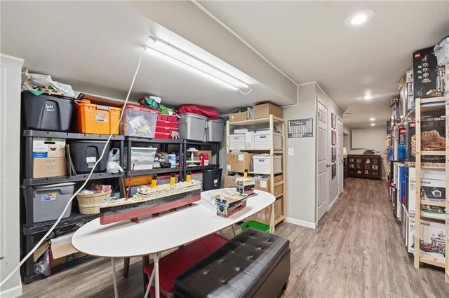 1147 E Sheridan Bridge Lane, Olathe, KS 66062