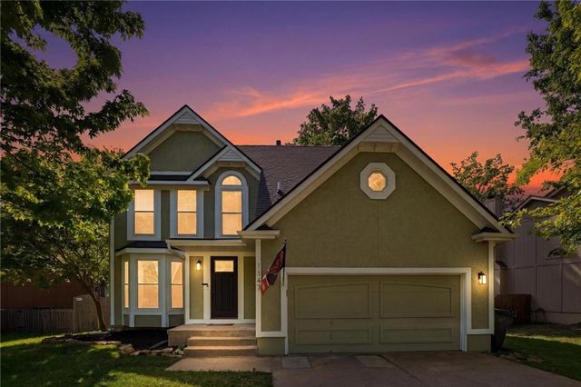 1147 E Sheridan Bridge Lane, Olathe, KS 66062