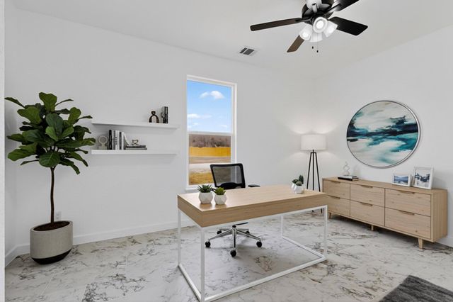 133 Kawainui LN, Bastrop, TX 78602