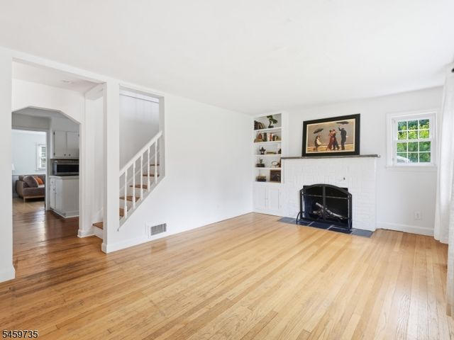 2025 Hill Top Rd, Scotch Plains Twp., NJ 07076