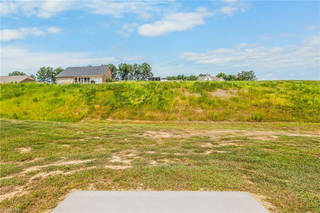 163 Green Forest Court, Winston-salem, NC 27107