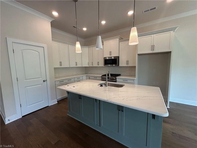 163 Green Forest Court, Winston-salem, NC 27107