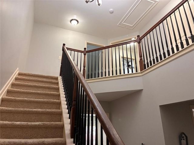 615 Township Cir, Alpharetta, GA 30004