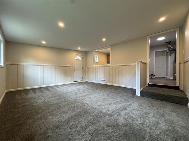 1613 Harvest Lane, Ypsilanti, MI 48198