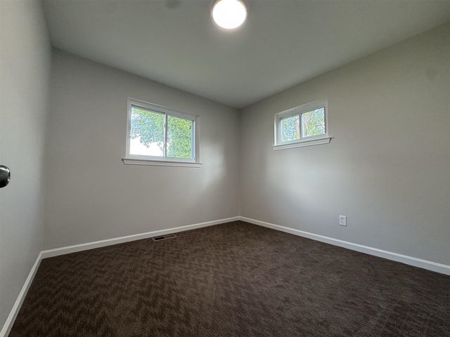 1613 Harvest Lane, Ypsilanti, MI 48198