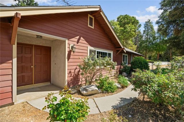 39804 Pine Bench, Yucaipa, CA 92399