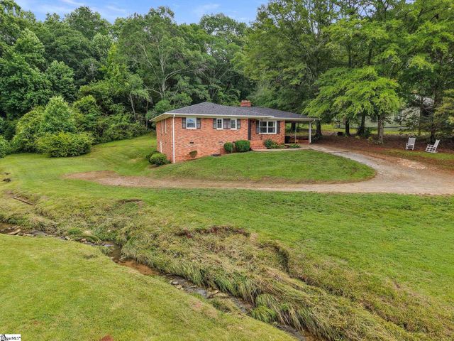 203 E 2nd Avenue, Easley, SC 29640