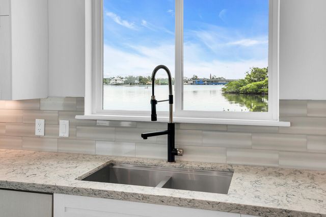 974 Marlin Drive, Jupiter, FL 33458