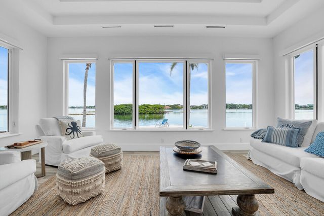 974 Marlin Drive, Jupiter, FL 33458
