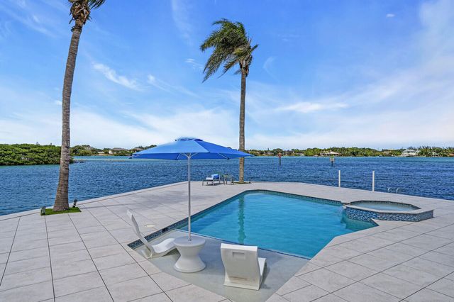 974 Marlin Drive, Jupiter, FL 33458