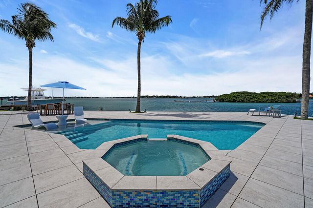 974 Marlin Drive, Jupiter, FL 33458