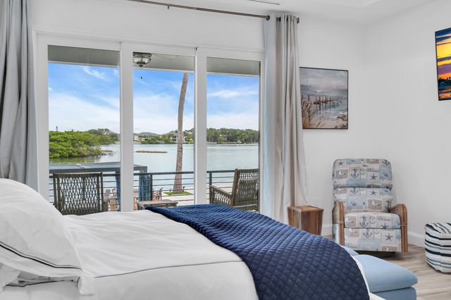 974 Marlin Drive, Jupiter, FL 33458