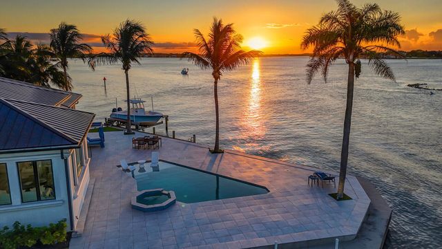 974 Marlin Drive, Jupiter, FL 33458