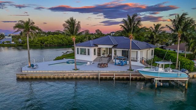 974 Marlin Drive, Jupiter, FL 33458