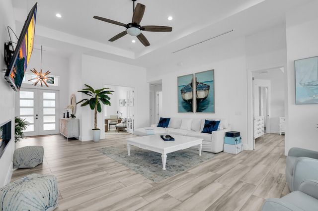 974 Marlin Drive, Jupiter, FL 33458