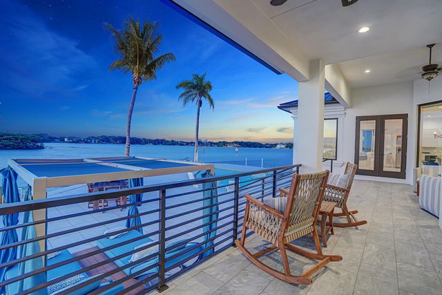 974 Marlin Drive, Jupiter, FL 33458