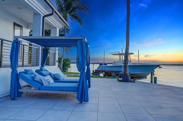 974 Marlin Drive, Jupiter, FL 33458