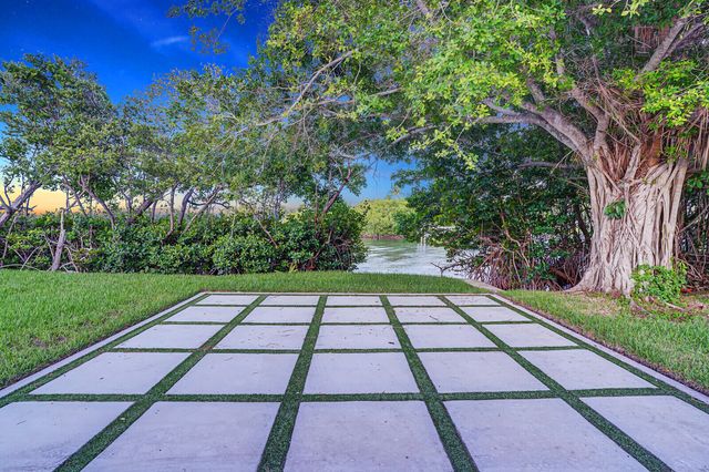 974 Marlin Drive, Jupiter, FL 33458