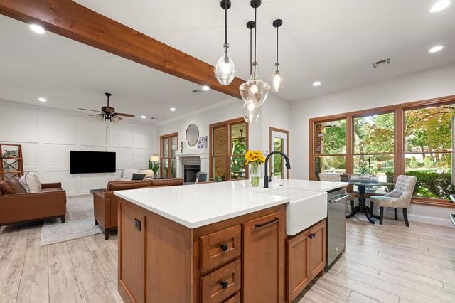 3824 Deerbrook Court, Edmond, OK 73003