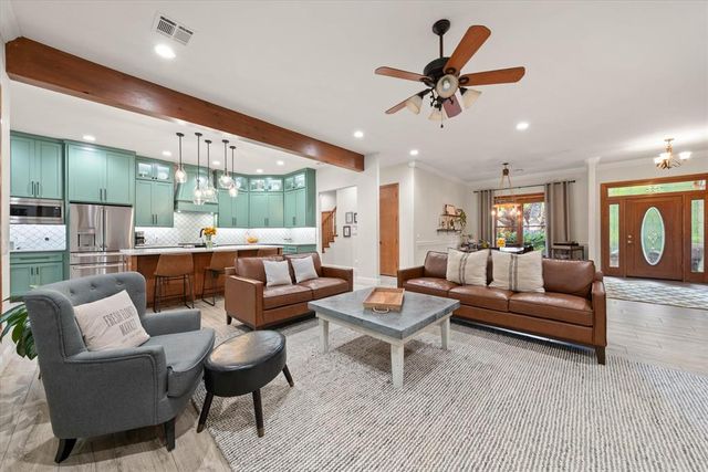 3824 Deerbrook Court, Edmond, OK 73003
