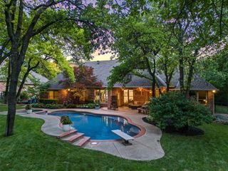 3824 Deerbrook Court, Edmond, OK 73003