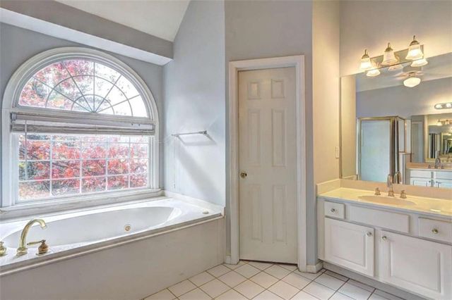 980 Laurel Springs Lane, Marietta, GA 30064