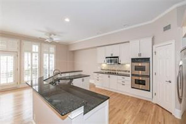 6221 Spalding Drive 24, Peachtree Corners, GA 30092