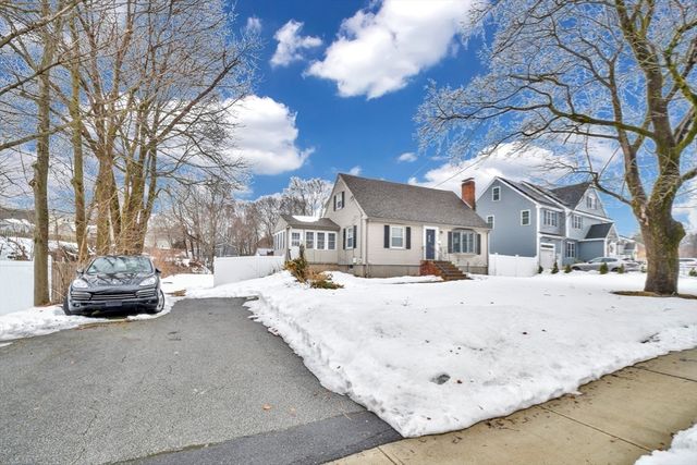 153 Colburn St, Dedham, MA 02026