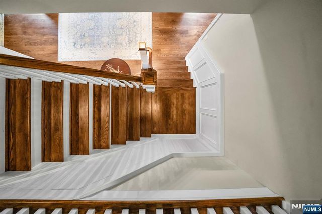 687 East Drive, Oradell, NJ 07649