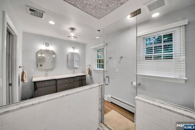 687 East Drive, Oradell, NJ 07649