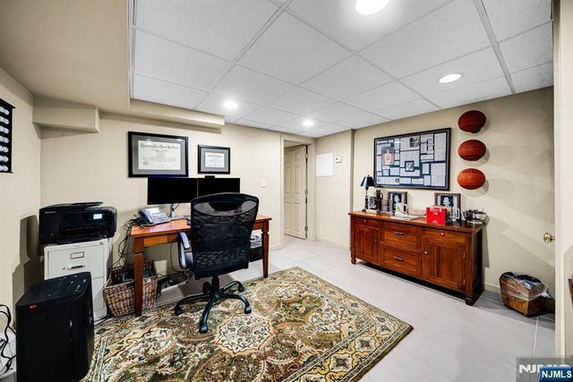 687 East Drive, Oradell, NJ 07649