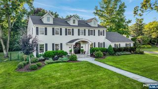 687 East Drive, Oradell, NJ 07649