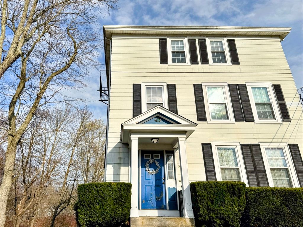 281 North Washington St 3, North Attleboro, MA 02760