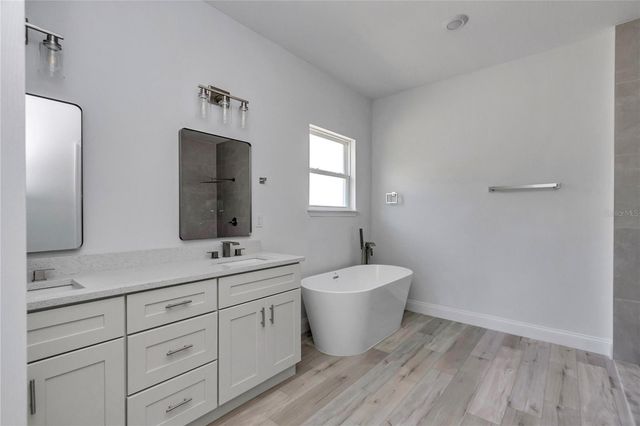 16573 SW 30TH AVENUE ROAD, Ocala, FL 34473