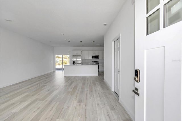 16573 SW 30TH AVENUE ROAD, Ocala, FL 34473