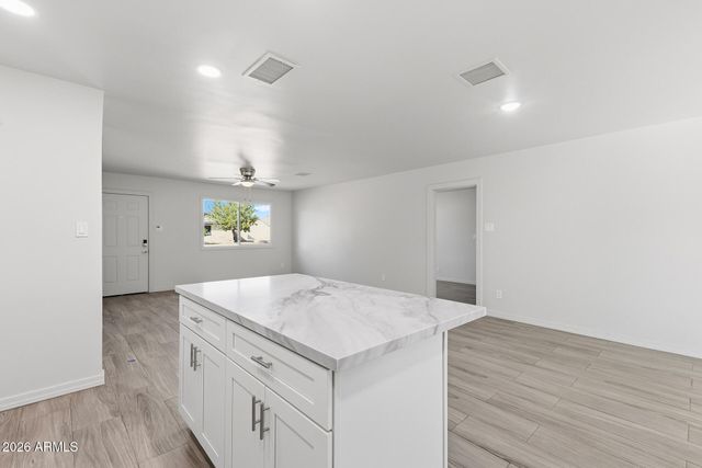 7935 W EARLL Drive, Phoenix, AZ 85033