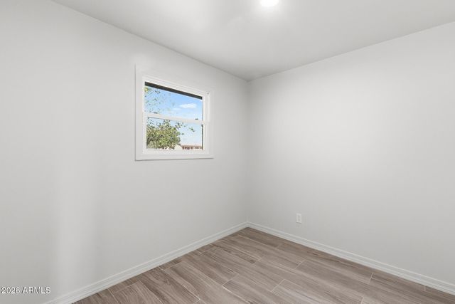 7935 W EARLL Drive, Phoenix, AZ 85033
