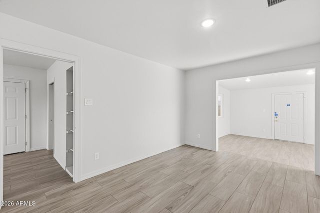7935 W EARLL Drive, Phoenix, AZ 85033