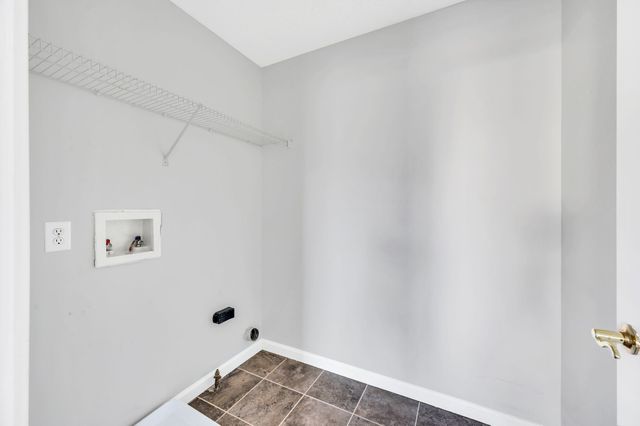 121 Deer Ridge Ln, Hendersonville, TN 37075