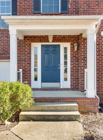 121 Deer Ridge Ln, Hendersonville, TN 37075