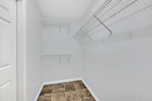 121 Deer Ridge Ln, Hendersonville, TN 37075