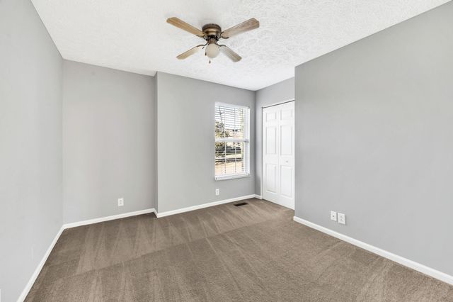 121 Deer Ridge Ln, Hendersonville, TN 37075