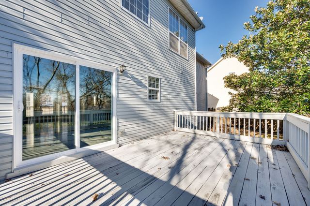 121 Deer Ridge Ln, Hendersonville, TN 37075