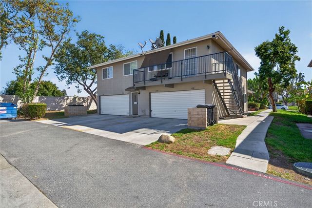 672 Avenida Del Platino, Newbury Park, CA 91320