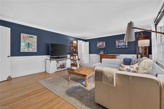 1104 Chumley RD, Virginia Beach, VA 23451
